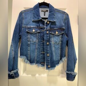 Black Label dark blue jean distressed cropped jacket size medium